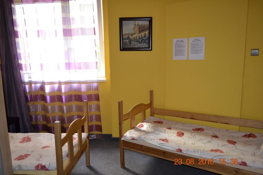 Honey Hostel คราคูฟ ภายนอก รูปภาพ