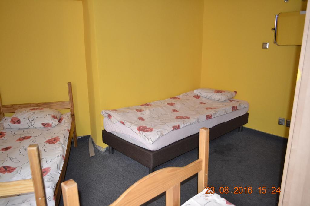 Honey Hostel คราคูฟ ภายนอก รูปภาพ